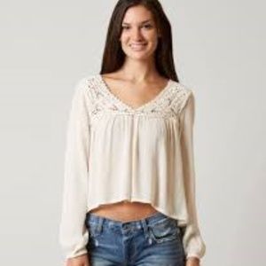 NWT Biilabong Cropped Lovers Lace Top Sz L